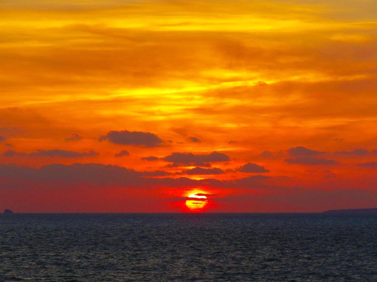 Panohome Porto Pino Buitenkant foto