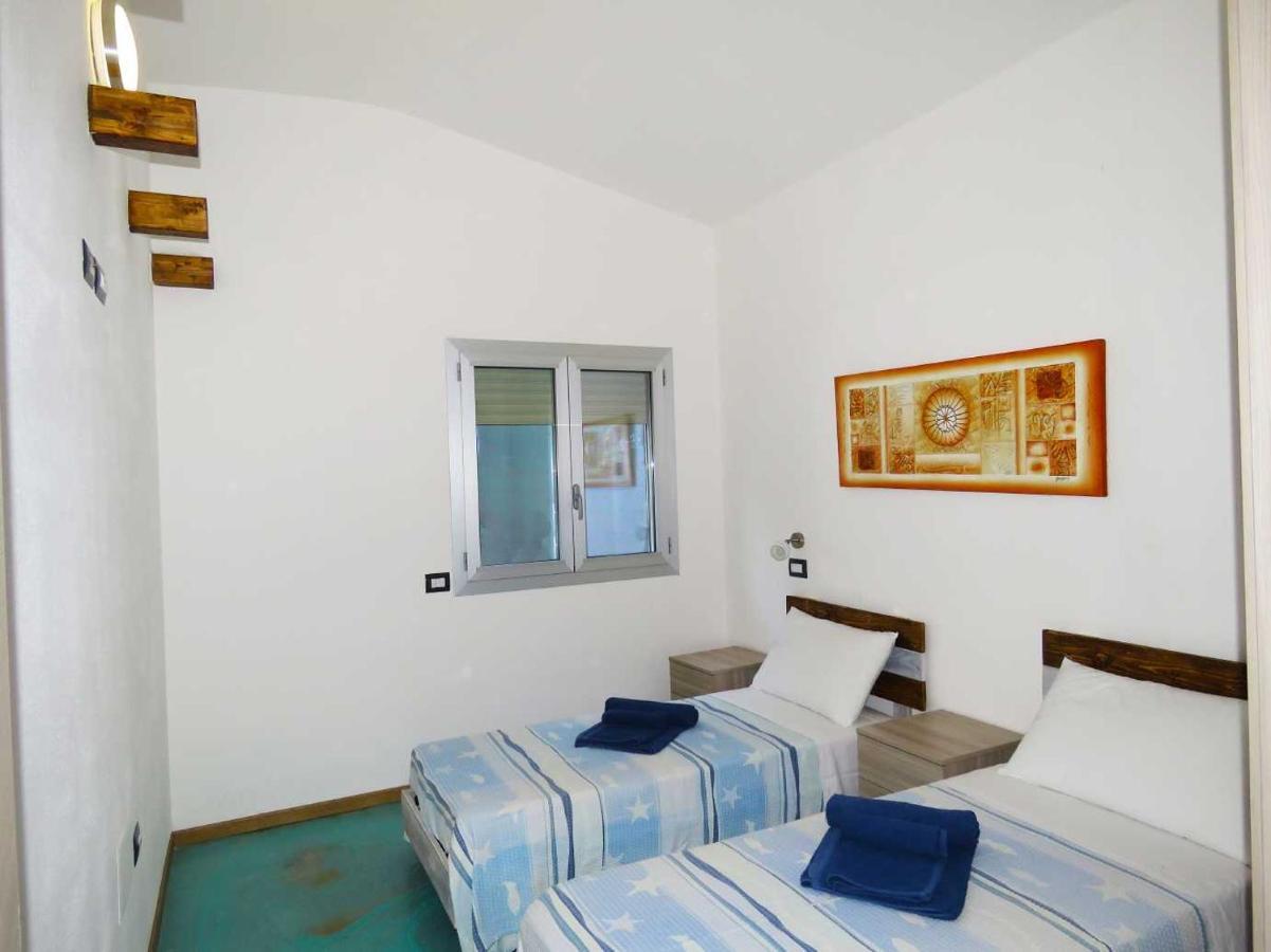 Panohome Porto Pino Buitenkant foto