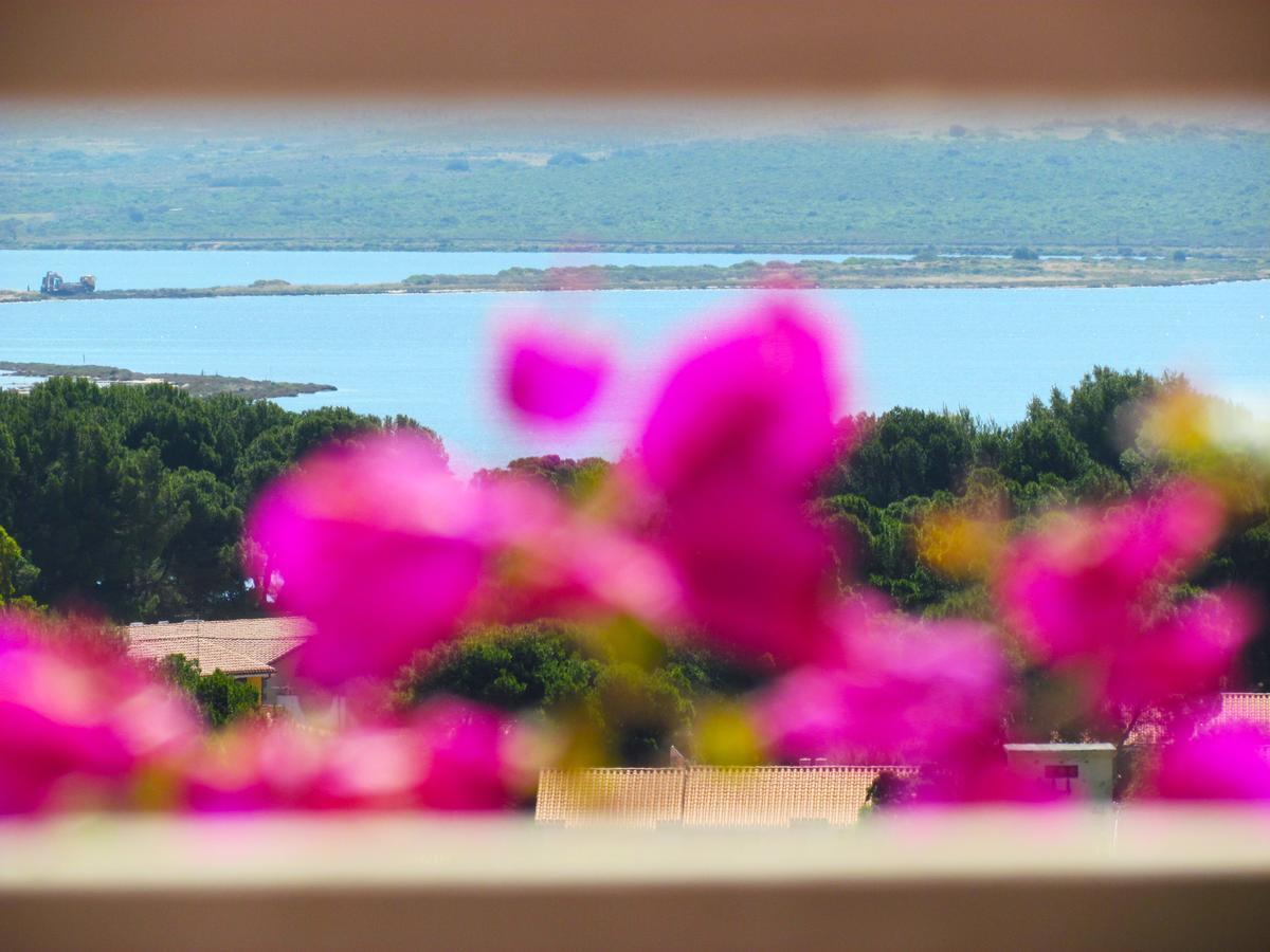 Panohome Porto Pino Buitenkant foto